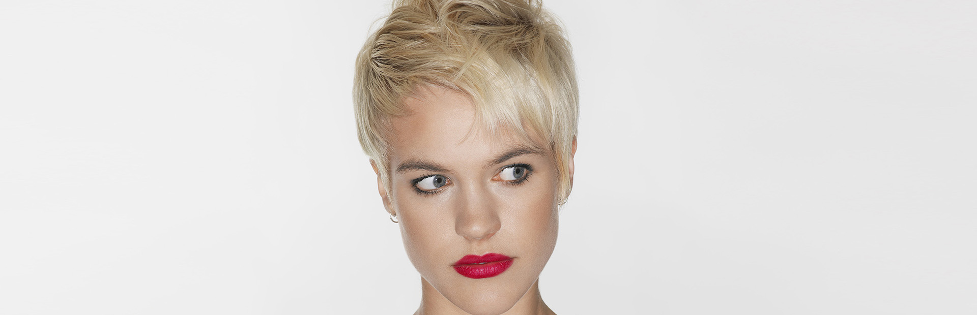 Haarstylist Eva afbeelding vrouw met blond haar